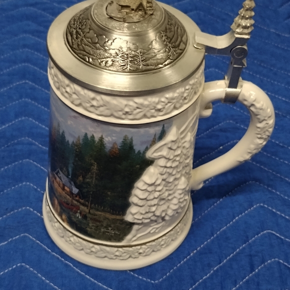 New Thomas Kinkade collectible beer stein - Picture 2 of 9